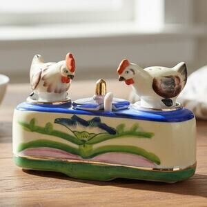 Vintage Japan Rooster Hen Blue Nodder Salt Pepper Shaker Condiment Set Spoon